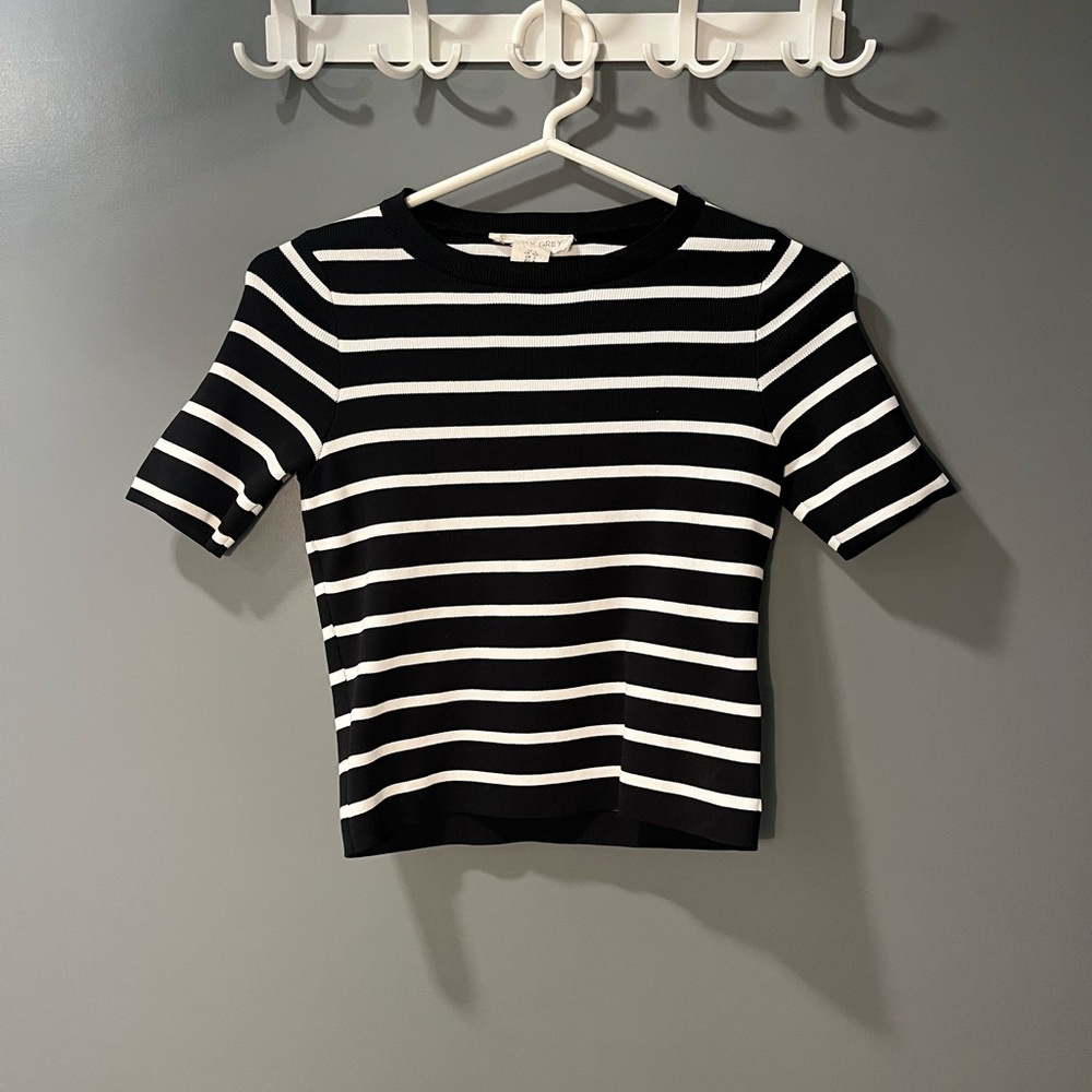 Happily Grey Top striped Small